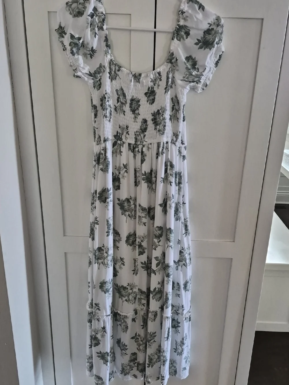 Womens Abercrombie & Fitch Floral DRESS Size Small